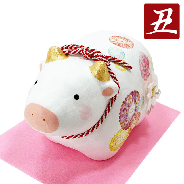 干支　丑年　牛　うし　ウシ　２０２１　令和３年　飾り　龍虎堂　リュウコドウ　日本