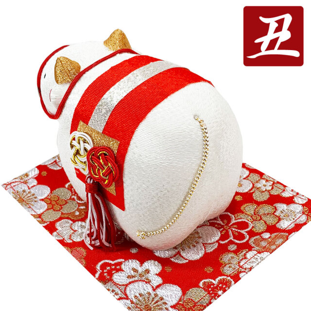 干支　丑年　牛　うし　ウシ　２０２１　令和３年　飾り　龍虎堂　リュウコドウ　日本