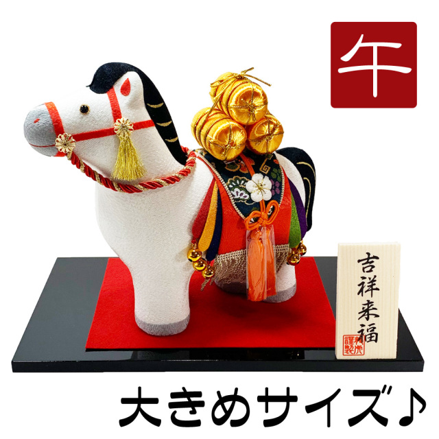 乾隆年製　銅製梅に鶯置物　木製台 乾隆年製 銅製梅に鶯置物 木製台 □古銅□梅に鶯・