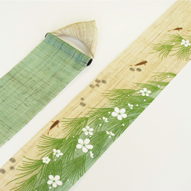 細タペストリー　秋　　洛柿庵 モダンインテリア らくしあん 　梅花藻